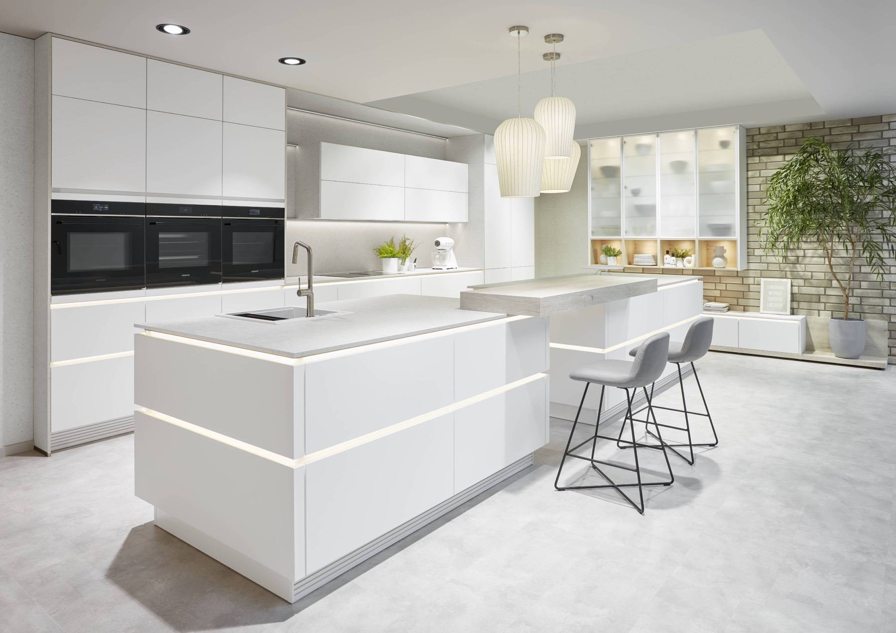 Curated visual reference: Fresh Look at Affordable Luxury Kitchens Balancing Quality Cost